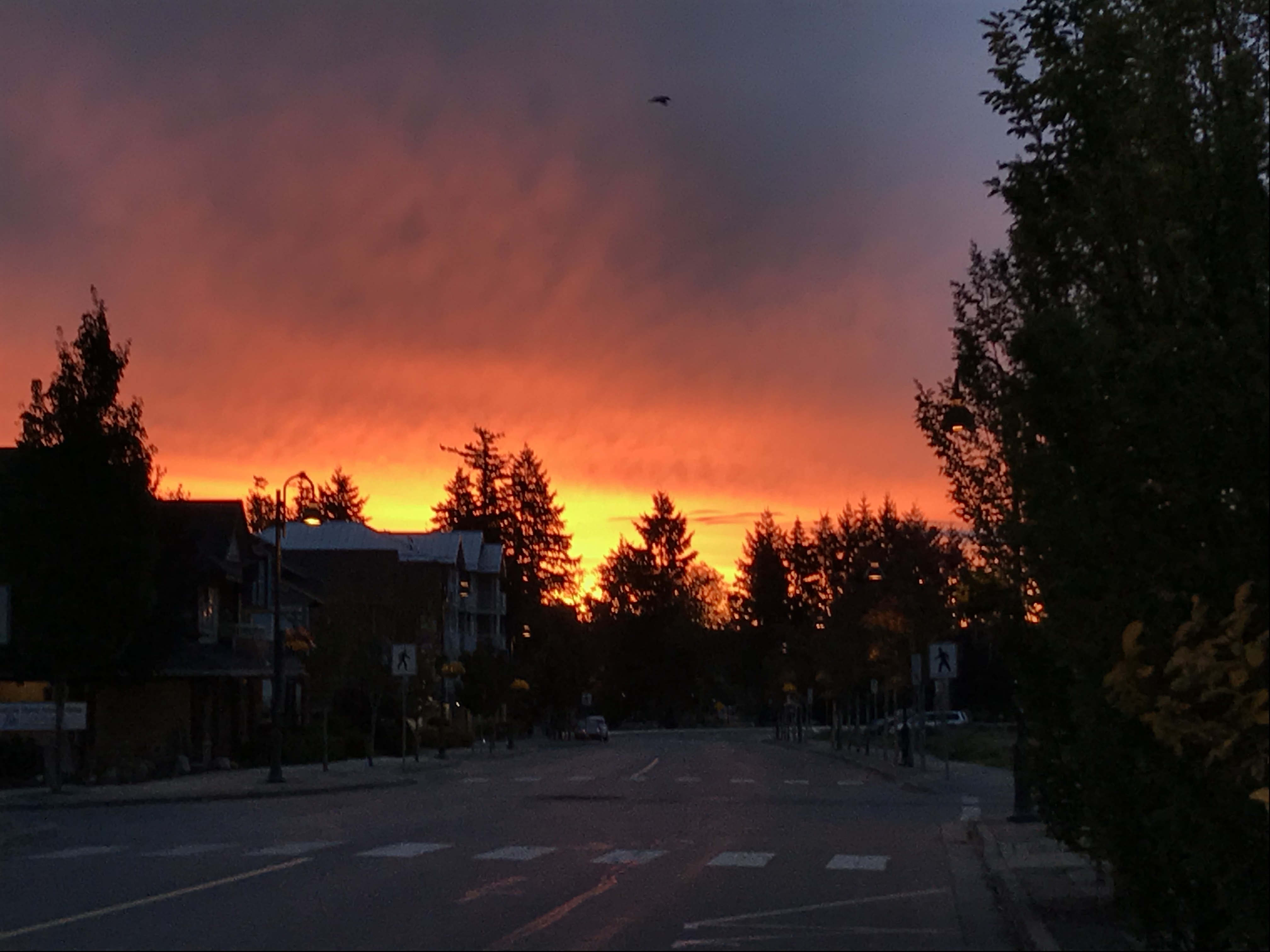 Red Sky Thursday morning, sailors warning. But first day of fall Sunday might feel summery.